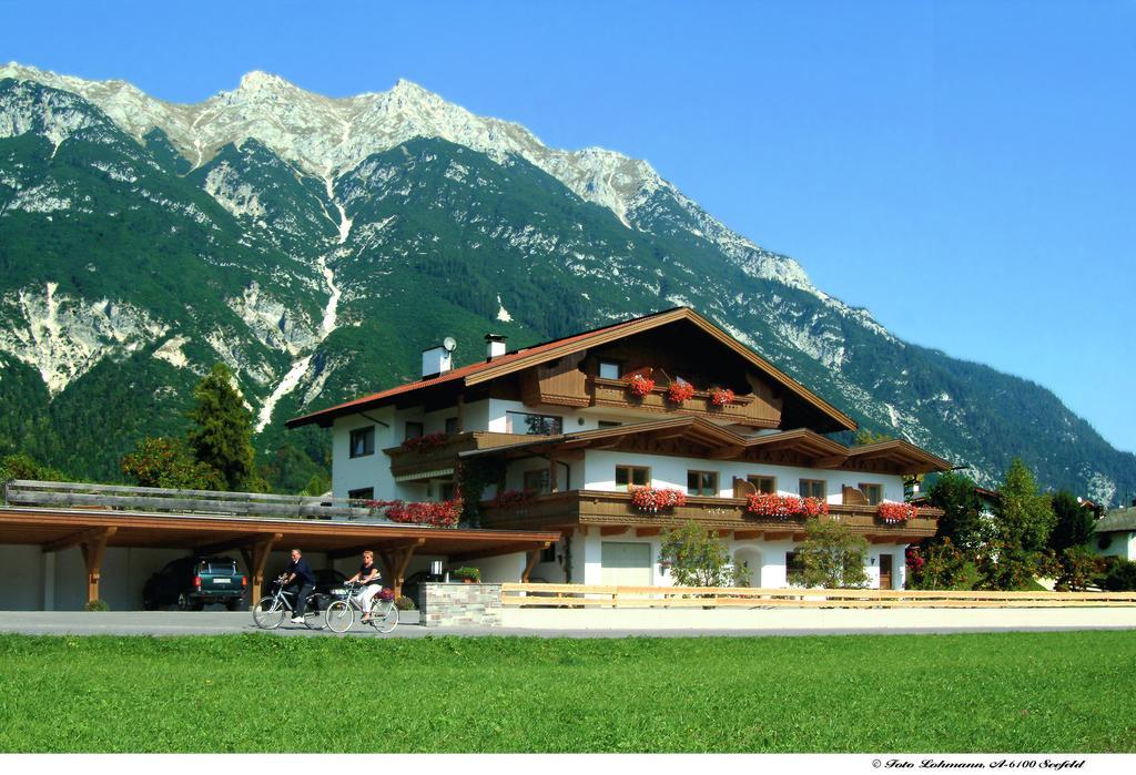 Komfort-Apartments Zufriedenheit Leutasch Exterior photo